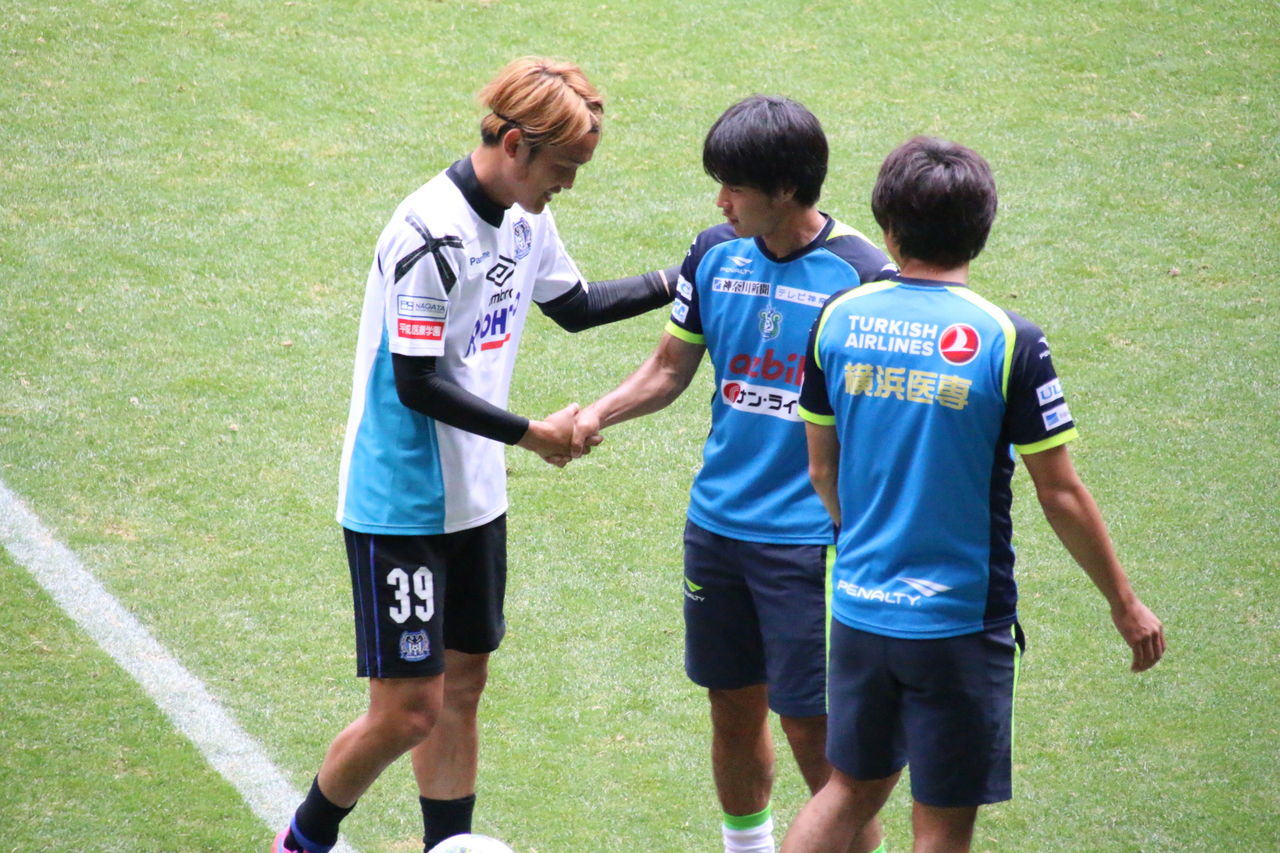 Chu 16 06 11 明治安田生命j1リーグ1stステージ第15節 ガンバ大阪vs湘南ベルマーレ 吹田s フットボール マンション