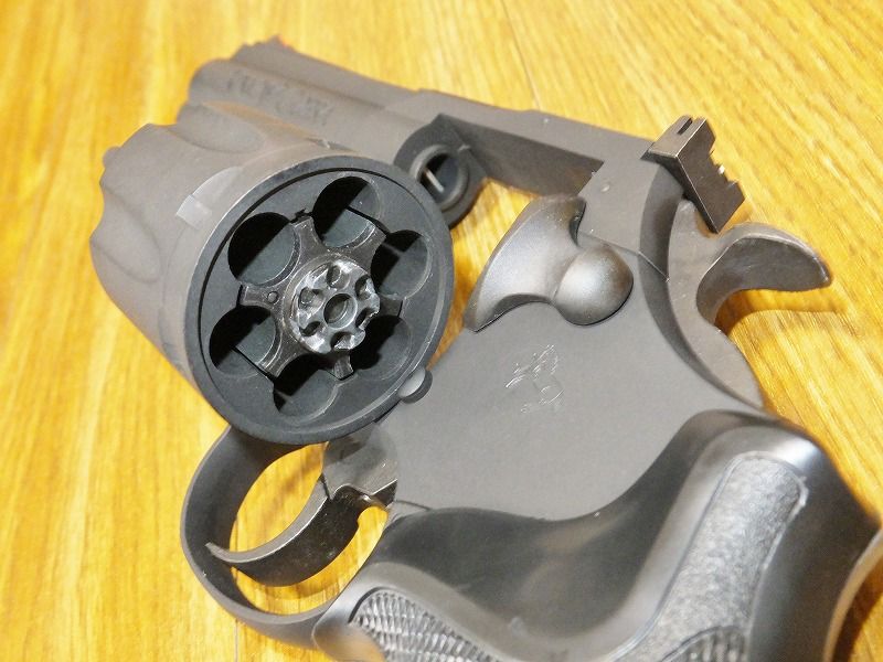 KSC コルト キングコブラ モデルガン 4インチ HW KSC コルトキングコブラ4インチ アルティメットシルバー | 銀の備忘録