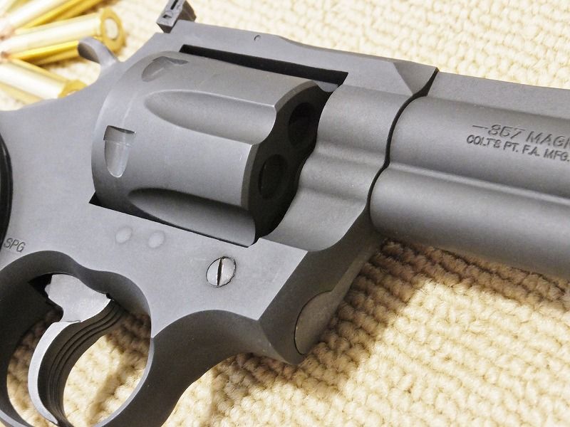 KSC コルト キングコブラ モデルガン 4インチ HW KSC コルト キングコブラ .357 マグナム HW 4インチ｜T912（発火式