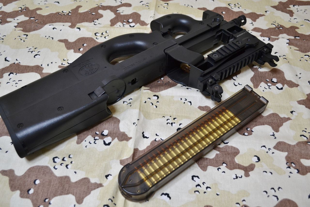 KINGARMS P90 付属色々