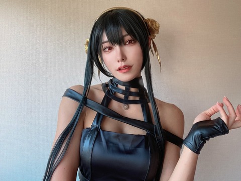 【SPY×FAMILY】危険な色香漂うヨルさんのコスプレ【画像20枚】のトップ画像