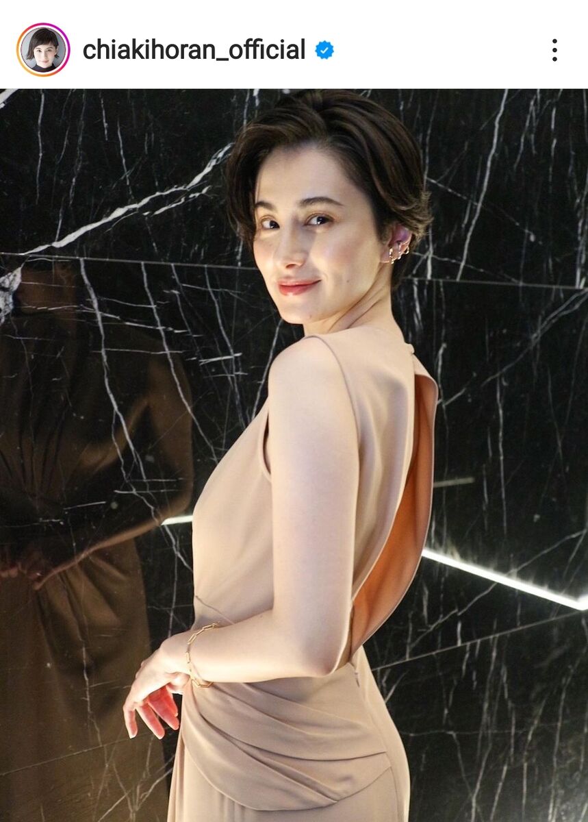 芸能 ホラン千秋 大人の色気 ワンピ姿にうっとり 妖艶 いい女 スタイル良すぎ と絶賛 Kininaruファッションまとめ