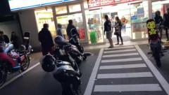 神奈川最大暴走族VS県警「頂上作戦」の”奥の手” 43歳リーダー再逮捕 18歳少年を脅迫「ケンカ売ってんの?」