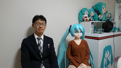 img_e5f4e8f31cf2099f93d92be2abb5