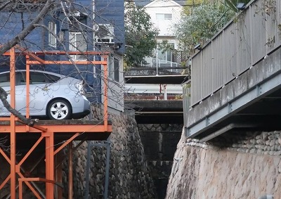 【悲報】兵庫の市役所、ガチでヤバイwwww　市民「私道を税金で修理して」→市役所「それはムリ」と拒否