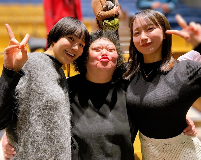 G9WizdKbQAAojr6.jpgorig