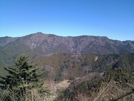 Mount_Otake_2011-01-08_-_panoramio