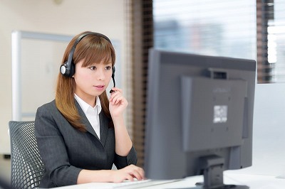 s-PAK85_callcentergirl1292_TP_V4