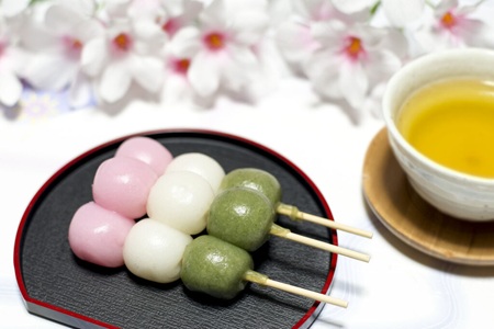 sansyokudango-free-photo-1024x684