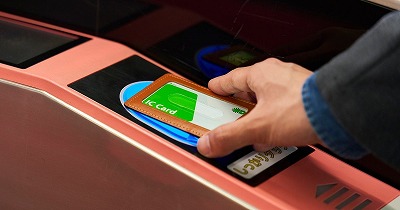 img_737a4044029fbd48efe9d21804ea