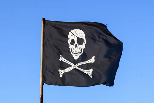 pirate-flag-2344562_640