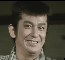 川崎敬三