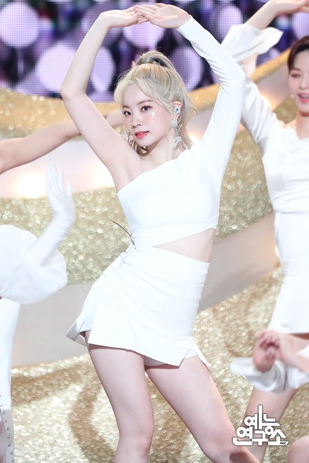 Music-Core-20190928-Dahyun-03