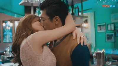 ezgif-1-4bf873b639cc