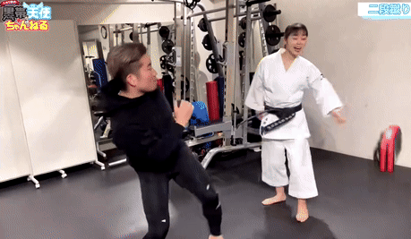 ezgif-74c79d233d938b