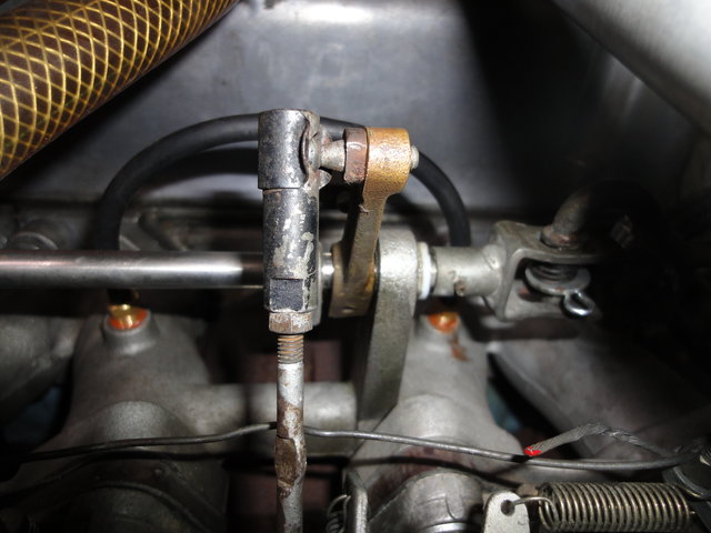 DATSUN 510 SOLEX 44 キャブセッティング（基本！！） : 鉄クズ