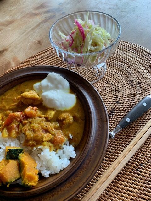 スパイスカレーと杏仁豆腐 青空食堂 スパイスカレーと杏仁豆腐 青空食堂