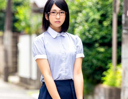 高杉麻里<br />
<br />
