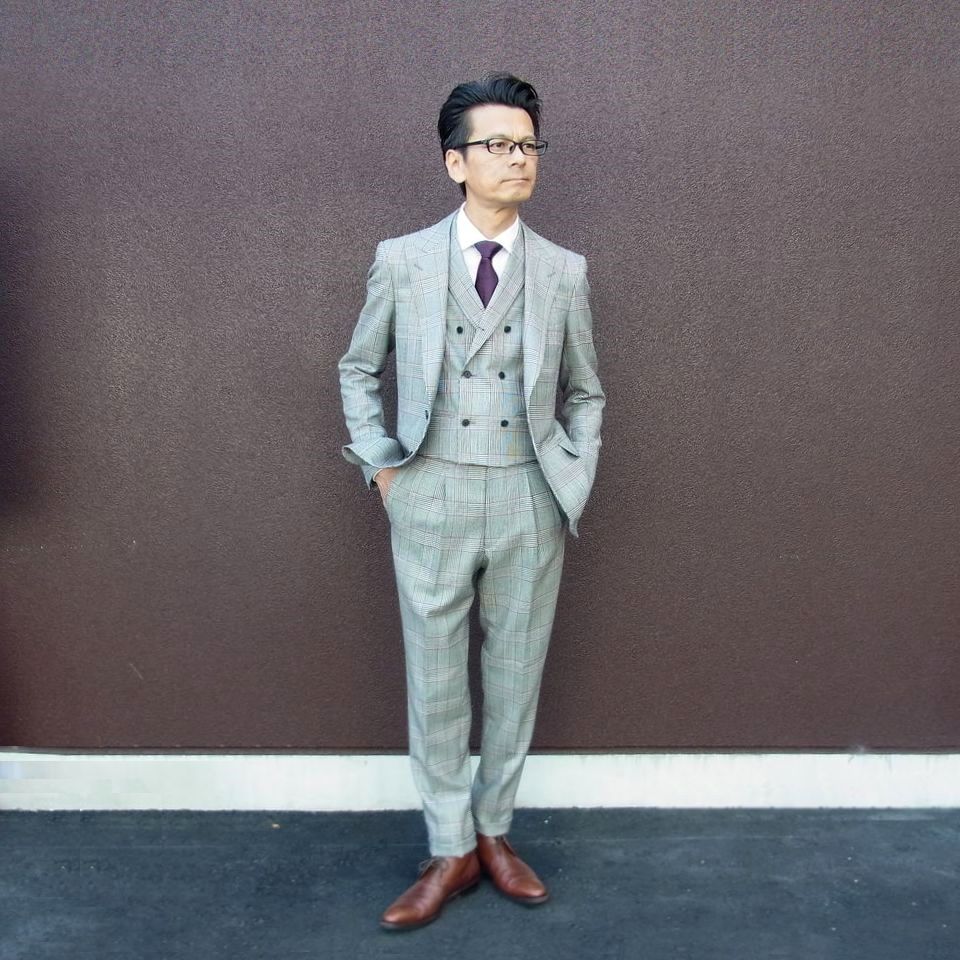 【極美品】TOMORROWLAND PILGRIM 3ピース スーツ zegna 極美品】TOMORROWLAND PILGRIM 3ピース スーツ zegna