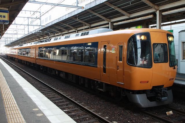 近鉄名古屋線特集 近鉄四日市駅にて 上快86の雑記帳