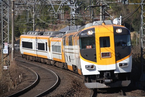2720ec3a-s.jpg