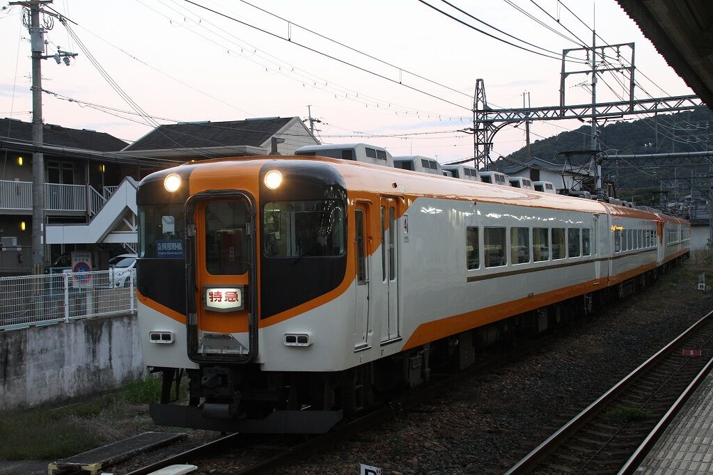 南大阪線の特急事情 : 上快8620の雑記帳