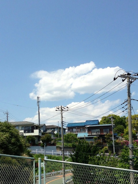雲2 ウサギ