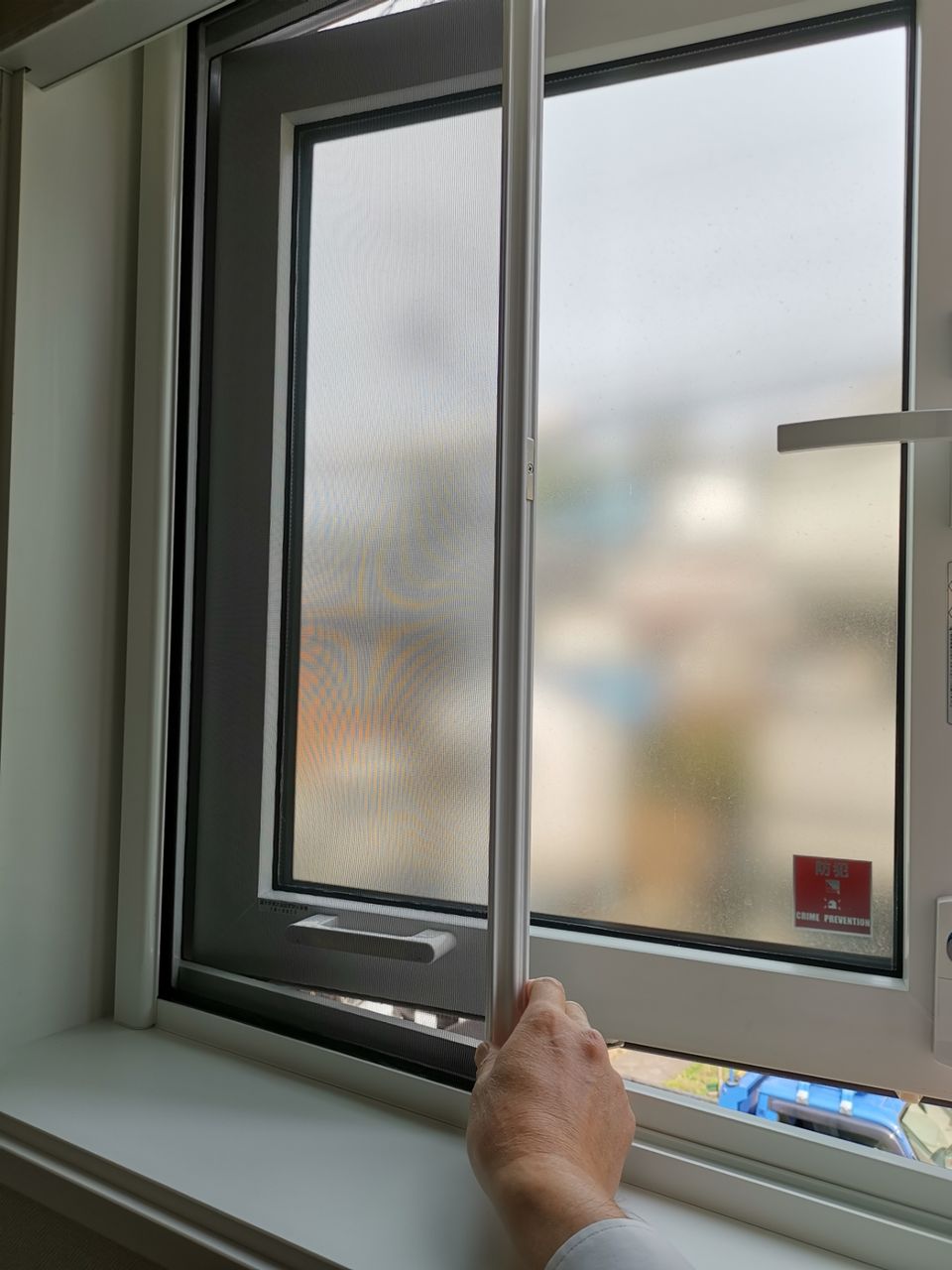 一条工務店サンシェードロール網戸各3本ずつ