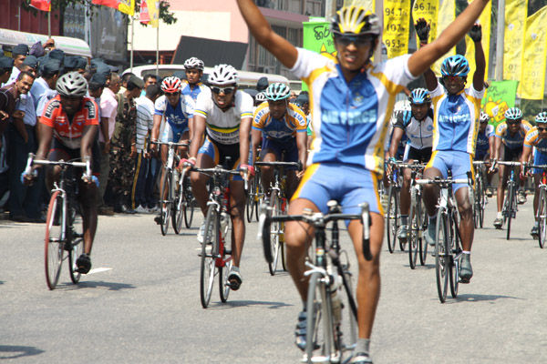 自転車 両手放し運転できるようになりたい まとめ遅報