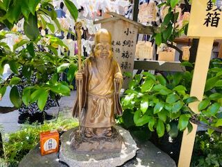9CD1035A-5BE8-427A-8AE9-E227AA7D6E65