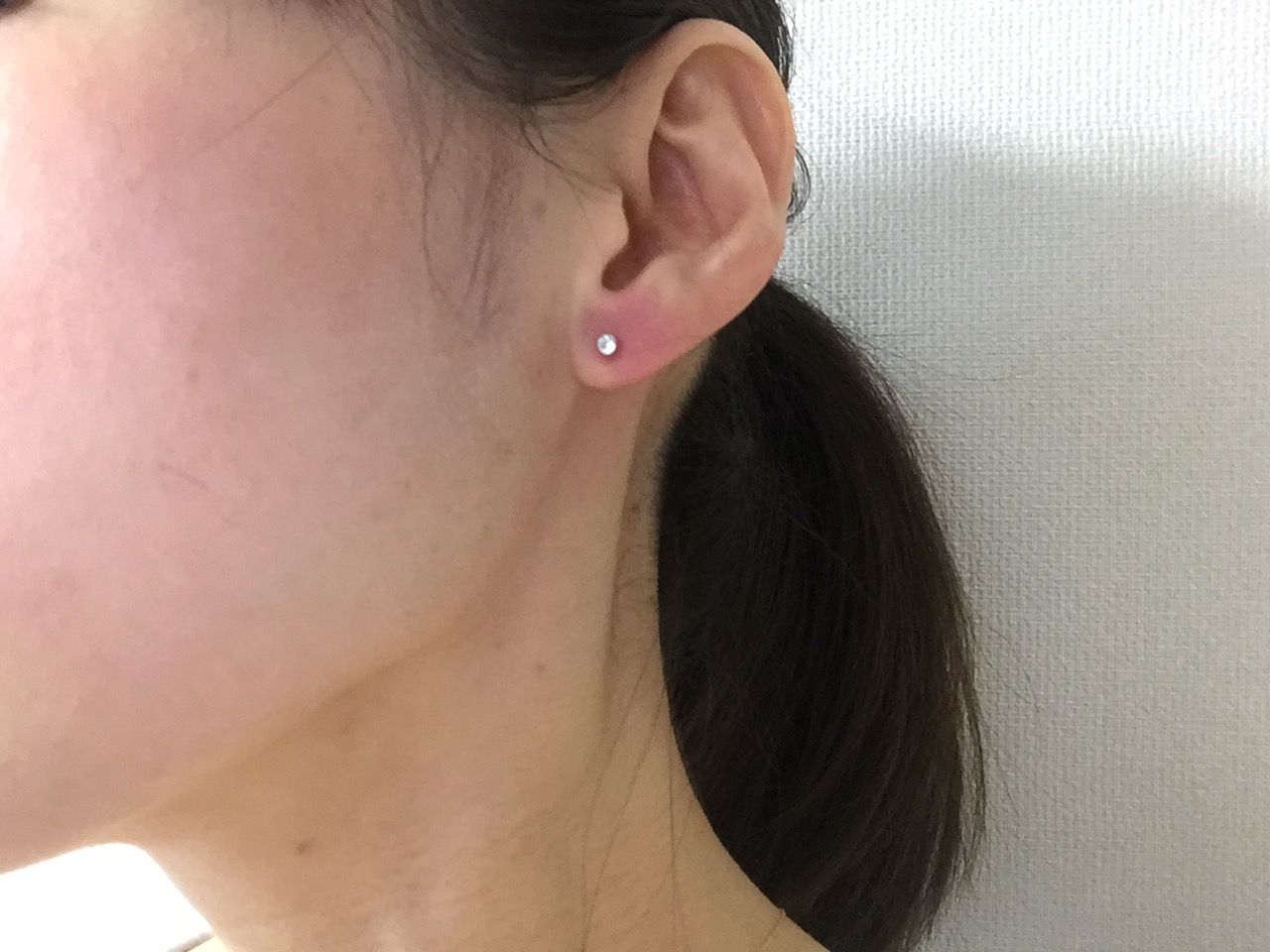 アラフォーからの きらめきライフ通信 瞬間ピアッサー ピナック A で自力でピアスの穴あけに初挑戦した 38歳の夏 アラフォーからの きらめきライフ通信 瞬間ピアッサー ピナック A で自力でピアスの穴あけに初挑戦した 38歳の夏