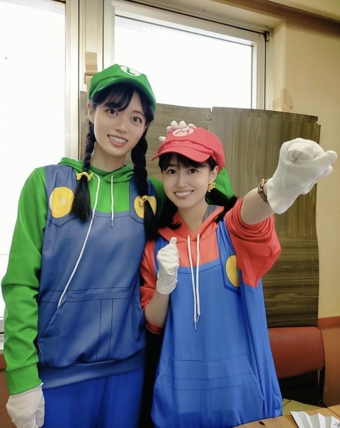 【画像】囲碁棋士さん「えっハロウィンだからマリオのコスプレするんですか？」