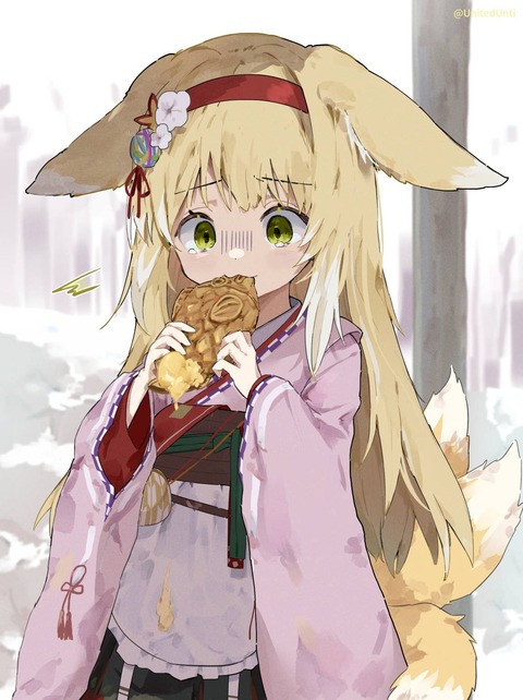 【画像】大判焼きを食べるシャミ子？