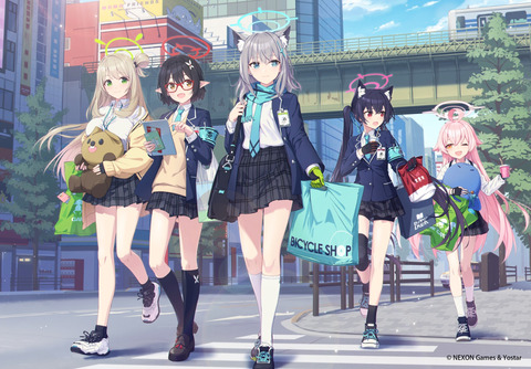 【画像】この女の子たちが道路を我が物顔で並列歩きしてきたらwww