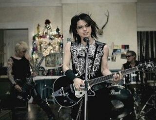 2003年 HYDE HELLO & THE OTHER SIDE Hyde – Hello – Cassette (Single), 2003 [r12673028] | Discogs
