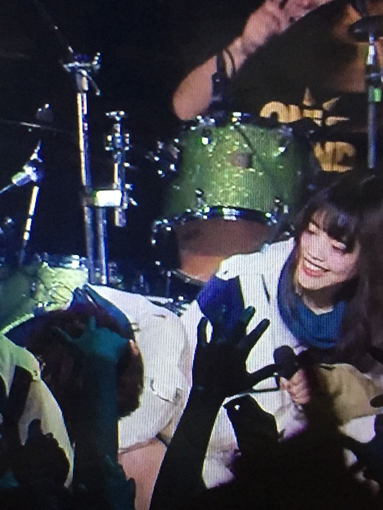 あなたのことを深く愛せるかしら 光のなかに立っていてね あなたのことを深く愛せるかしら 光のなかに立っていてね