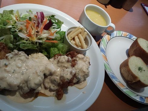 色気より食い気でよろっ ｪ ﾉ クレイトンハウス