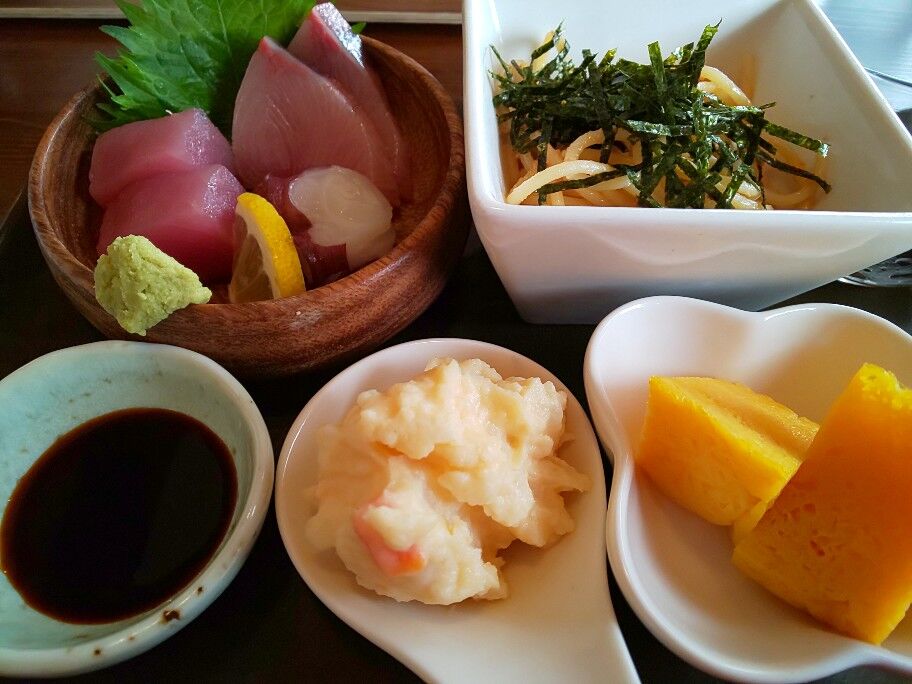 色気より食い気でよろっ ェ ノ 清武町 風凛がランチを始めてました 色気より食い気でよろっ ェ ノ 清武町 風凛がランチを始めてました