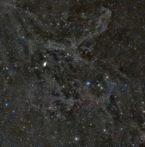 北天分子雲とアトラス彗星2