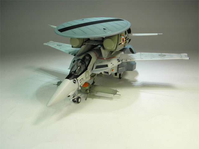 ハセガワ 1/72 マクロス バルキリー 《VE-1 エリントシーカー