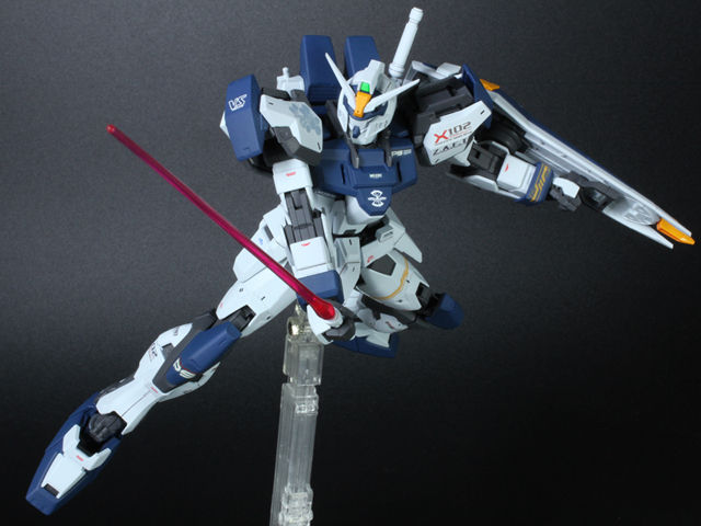 バンダイ 1/100 MG GAT-X102 デュエルガンダムアサルト