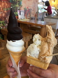 ツキサップ農園_ソフトクリーム+ジェラート_202210