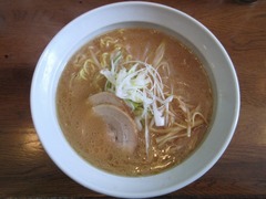 夢いろは_味噌ラーメン_202002
