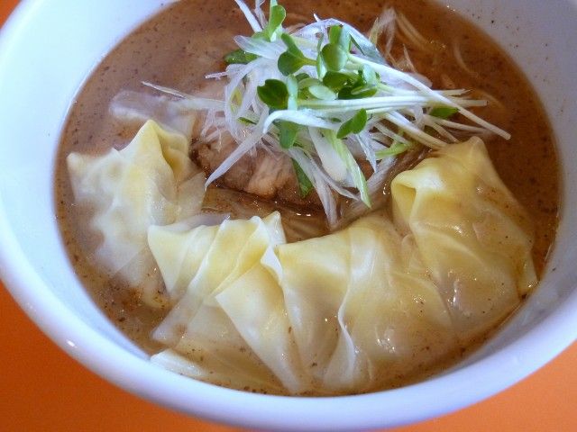 中華そば うさぎ」＠北区 ＜再訪＞ : kitのラーメン食べ歩記＠札幌