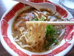 飛燕_我流札幌ラーメン飛塩(麺)_201812