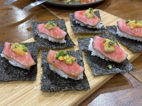 Tall Sun Dining_和牛うに寿司_202509