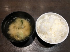 僕とハンバーグ_ご飯+味噌汁_202210