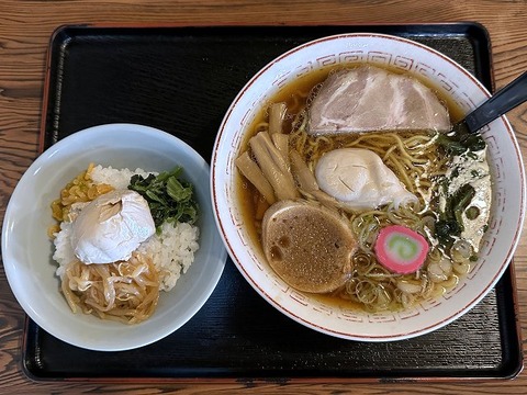 恵庭おとん食堂_小鳩ラーメン+たまごご飯_202509