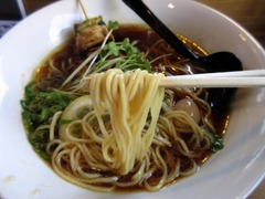 首領_鶏そばしょうゆ(麺)_202107
