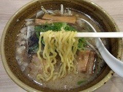 まるはBEYOND_札幌背脂みそ(麺)_202107